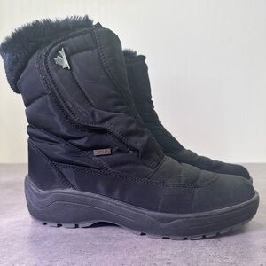 Women's Black Pajar Winter Boots With Ice Grippers